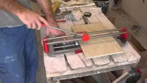 Как Разрезать Керамическую Плитку Плиткорезом